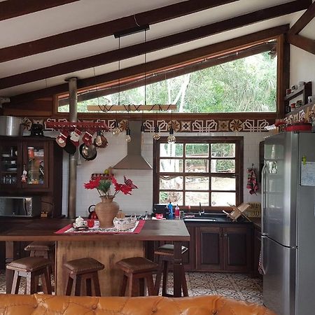 Refugio Capivari Villa กูรีตีบา ภายนอก รูปภาพ